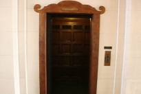 13. Lobby