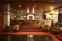 25. Interior