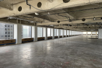 290. 555 Bldg. 4400 Suite