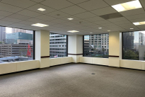 126. 515 Bldg. 500 Suite