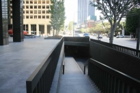 18. Plaza