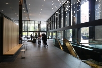 79. Lobby 515 S. Flower