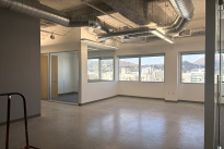 138. Suite 1050