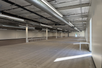 62. Suite 201