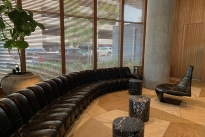 21. Lobby