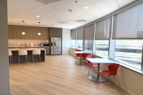 96. Suite 425