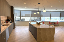99. Suite 425