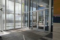 32. Lobby