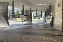 33. Lobby