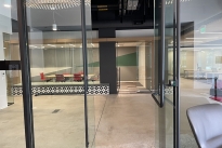 118. 140 Suite 400 Bldg.