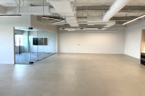 104. 635 Suite 300 Bldg..