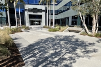 32. Plaza