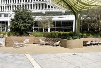 19. Plaza