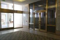 27. Lobby of 21515