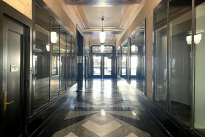 18. Lobby