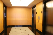 100 North Crescent