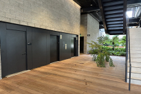 843 N Spring