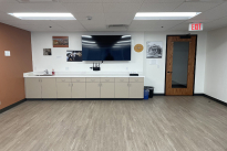 32. Suite 215