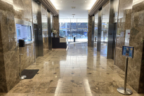 21. Lobby