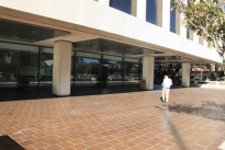 15. Plaza