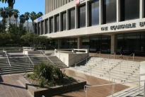 10. Plaza