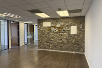 64. Suite 470