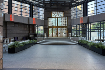 66. Lobby