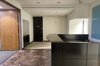 27. Suite 1800