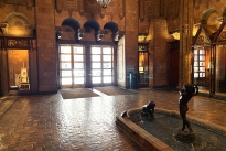 23. Lobby
