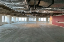 256. Floor 28