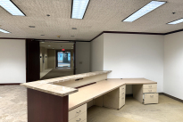 225. Suite 1800