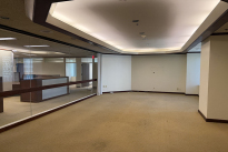 227. Suite 1800