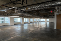 272. Suite 3250