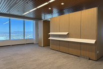 304. Suite 4800