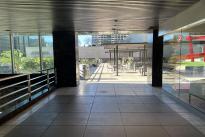 85. Plaza
