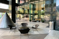 29. Plaza