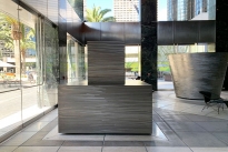 27. Plaza