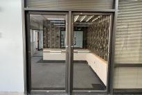 17. Suite 100