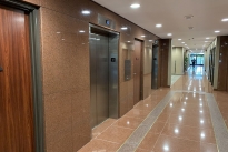 27. Lobby