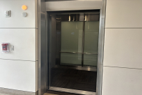 35. Lobby