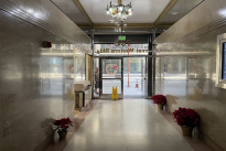 8. Lobby