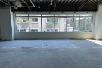 27. Suite 203