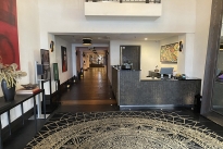 15. Lobby