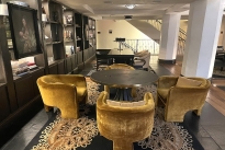 24. Lobby