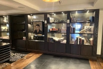 26. Lobby