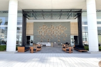 32. Lobby