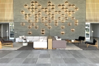 33. Lobby