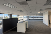 59. Suite 715