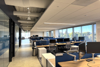 44. Suite 700