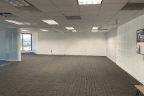 52. Suite 325